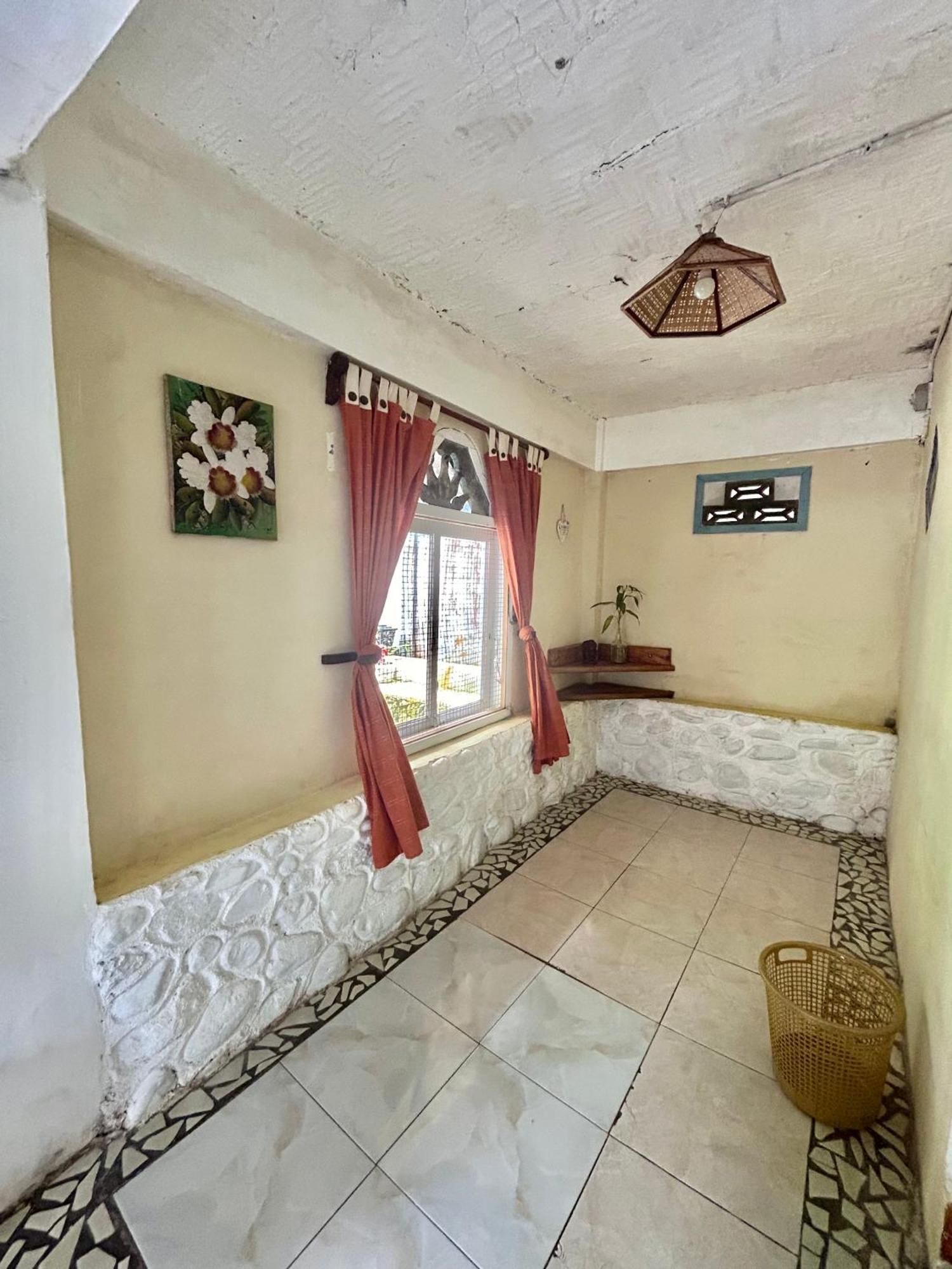 Aussie Inn Bukit Lawang Exterior photo